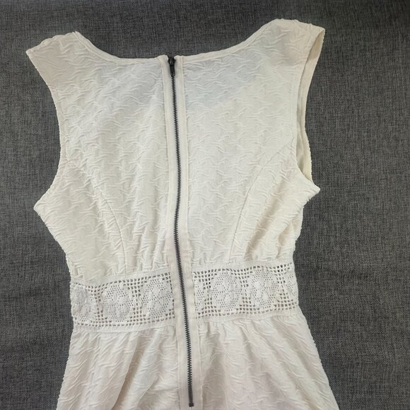American Rag Fit & Flare Dress Medium Sleeveless‎ scoop Neck Zipper Ivory Lined - Picture 11 of 12